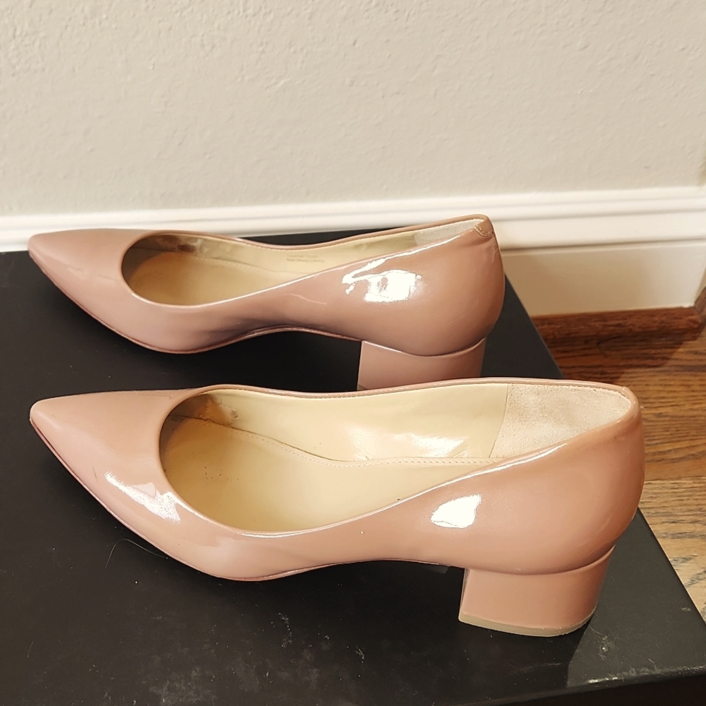 Via spiga patent leather low heel pumps 36.0